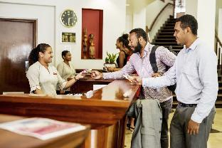 Others 5, Crown Hotel Port Moresby, National Capital District