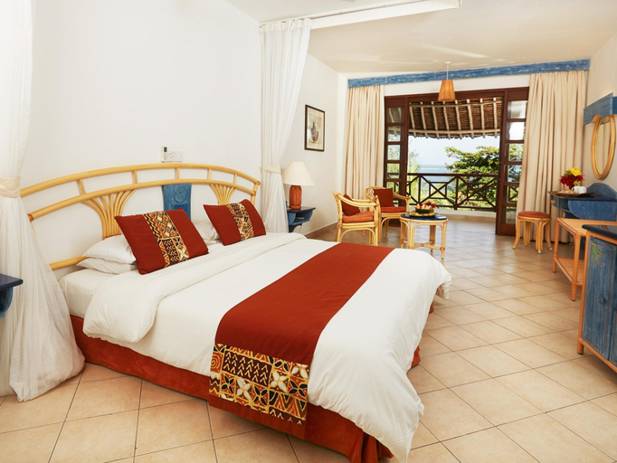 Bedroom 3, Neptune Beach Resort - All Inclusive, Kisauni