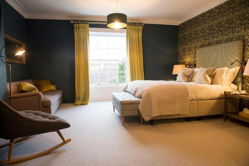 Others 2, Purchases Restaurant & Accommodation, West Sussex
