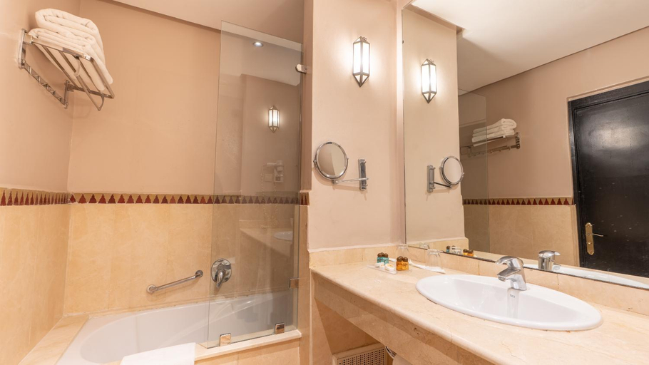 Bathroom 4, Club Paradisio All Inclusive Available, Marrakech