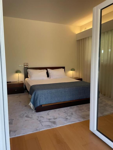 Room 2, Casa de Lamaçais, Paredes
