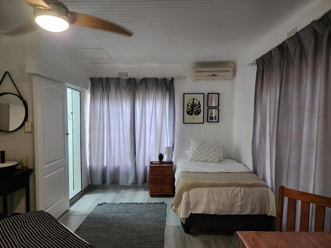 Bedroom 2, Groenewald's Haven, Ehlanzeni
