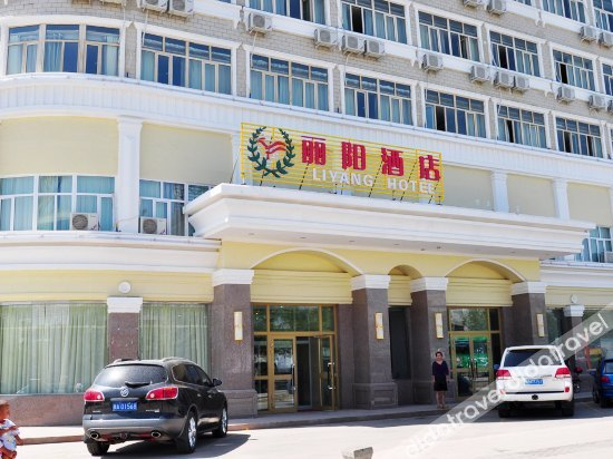 外观 3, Liyang Hotel, Turfan