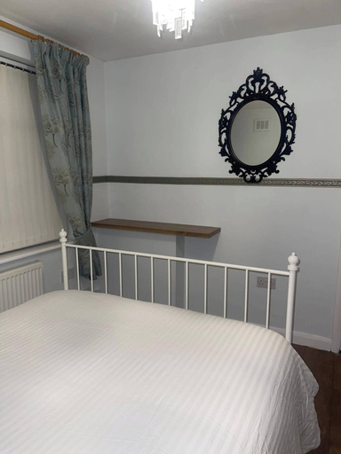 Room 5, Sleeps 6 - St Helens - 50 Mins to Peak District, Saint Helens