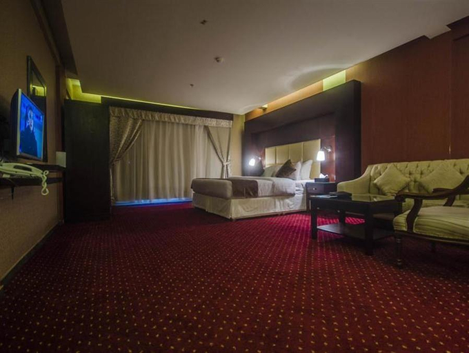 Bedroom 3, Sharz Hotel