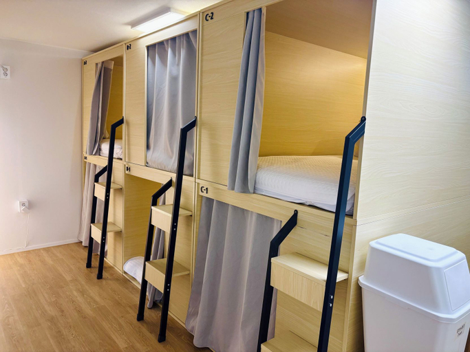 Room 4, Mullaejung, Yeongdeungpo