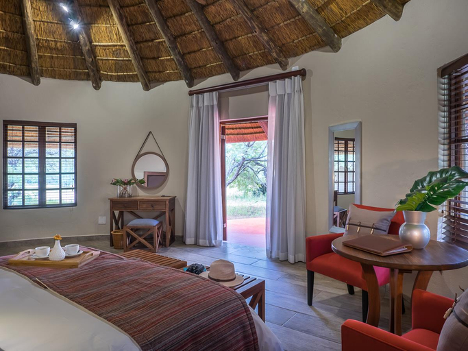 Bedroom, Finfoot Lake Reserve by Dream Resorts, Bojanala