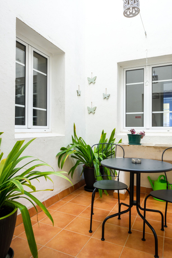 Others 5, Loule Coreto Hostel, Loulé