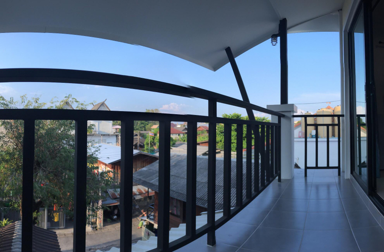 Others 4, Baan Chaisri, Muang Chiang Mai