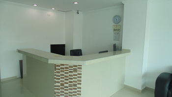 Others 3, Karin Hotel, Manaure