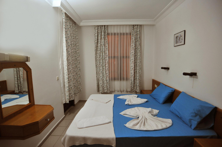 Bedroom 2, Happy Homes Apart Hotel, Alanya