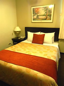 Others 5, Leon de Oro Inn & Suites, Lima