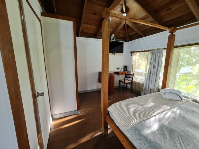 Bedroom 3, Las Palmas Cabins, Roatán