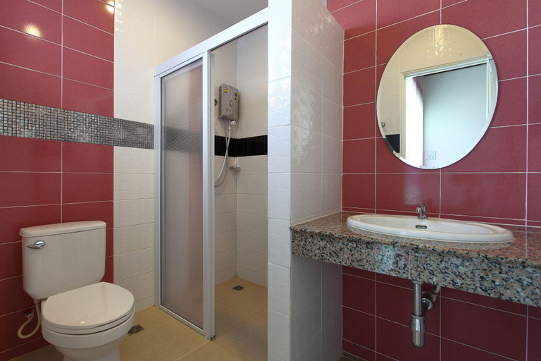 Bathroom, Sabai Palace & Sabai Villa, Muang Nakhon Si Thammarat
