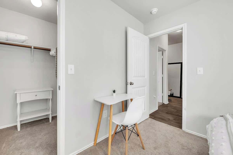Interior 4, Marbella Lane - 3BR Pristine Home in Austin TX, Travis