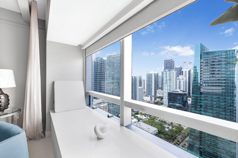 Others 4, Luxury Condos at Four Seasons, Miami-Dade