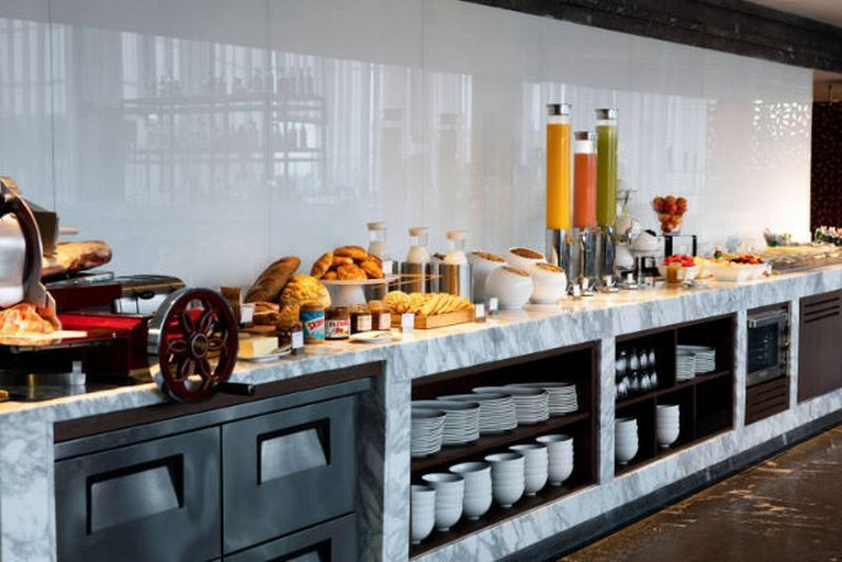 Food & Drinks 5, AC Hotel by Marriott Queretaro Antea, Querétaro