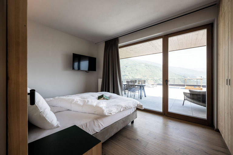Bedroom 3, Das Mühlwald Quality Time Family Resort, Bolzano