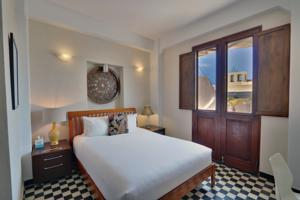 Others 2, Da'House Hotel