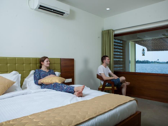 Bedroom 3, Mira's PMC Lakeshore Resort, Alappuzha
