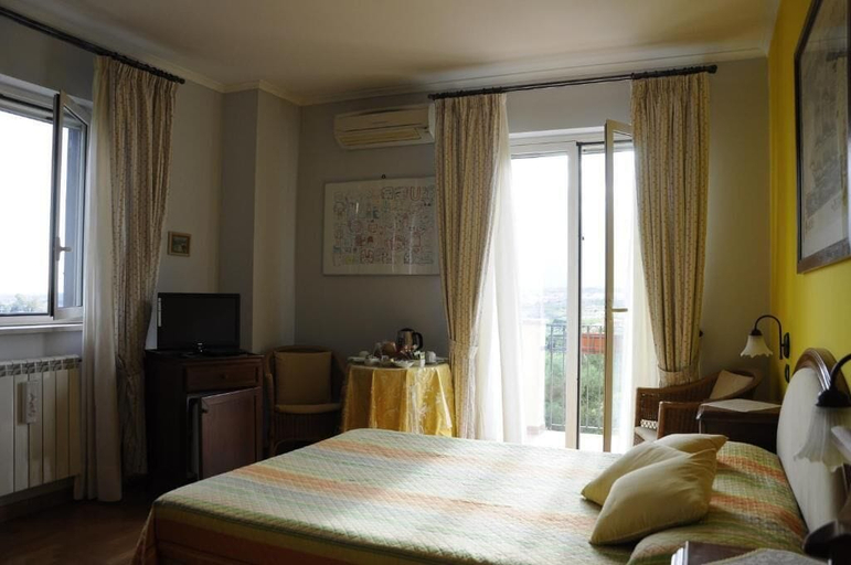 Bedroom 3, Villino Lenci, Messina
