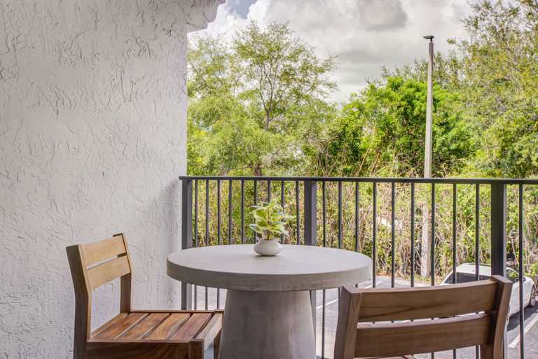 Others 3, Tucker At Palm Trace Landings Fort Lauderdale, Broward