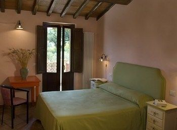 Guestroom 2, Borgo Le Capannelle, Perugia