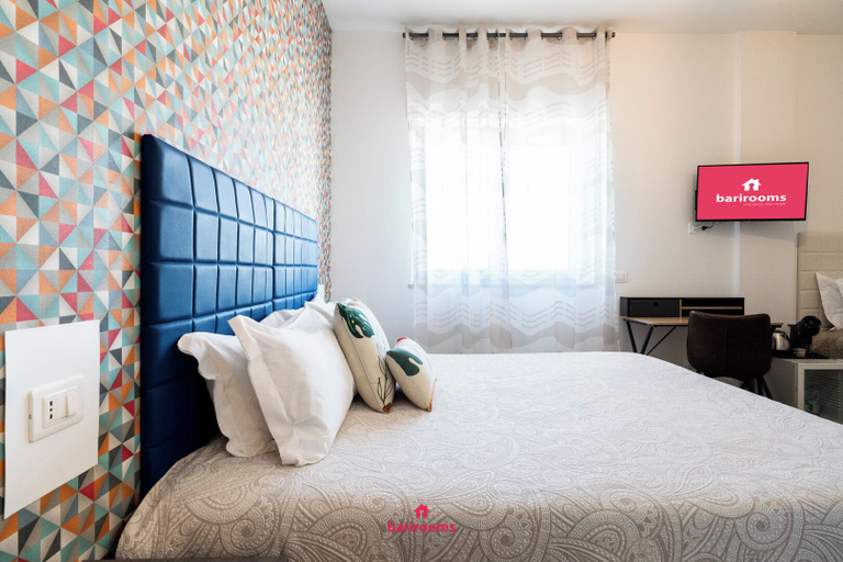 Bedroom 4, BARIROOMS - CARULLI SUITE, Bari