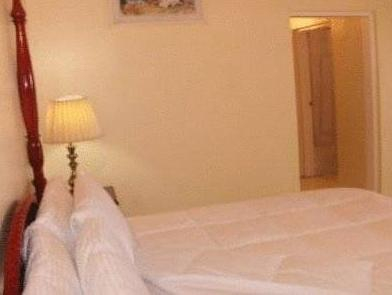 Guest Room, Grandiosa Hotel