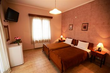 Others 4, Argo Hotel, Ionian Islands