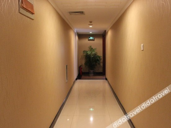 Others 4, University Hotel, Jinan
