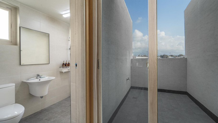 Bathroom 3, Jeju Timberhouse Pension, Jeju