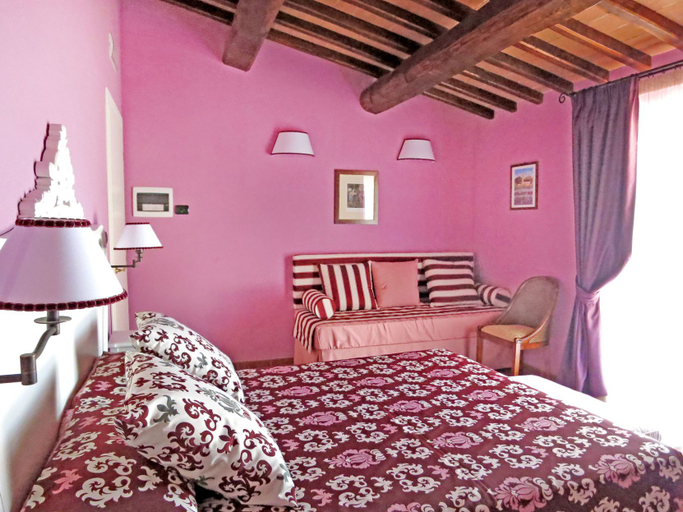 Others 4, Villa Profidia, Perugia