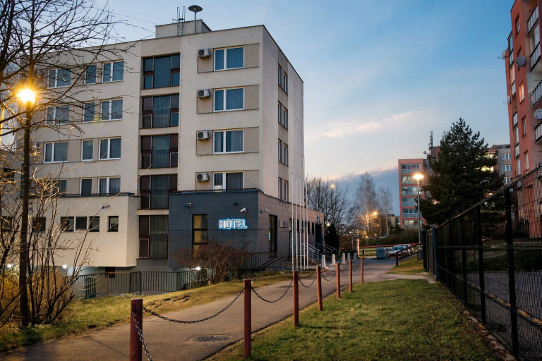 Exterior & Views 2, Afrika Hotel, Frýdek-Místek