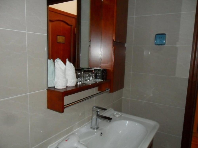 Bathroom 4, Yabuli Ski Resort National Alpine Ski, Harbin