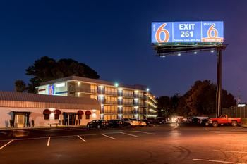 Others 3, Motel 6 Atlanta, Cobb