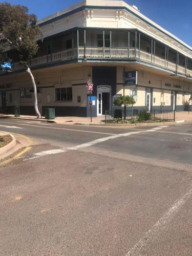 Others 4, The Flinders Hotel Motel Port Augusta, Port Augusta