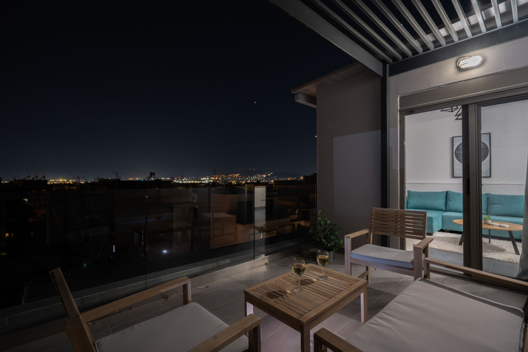 Others 5, Starlight Residence, Attica
