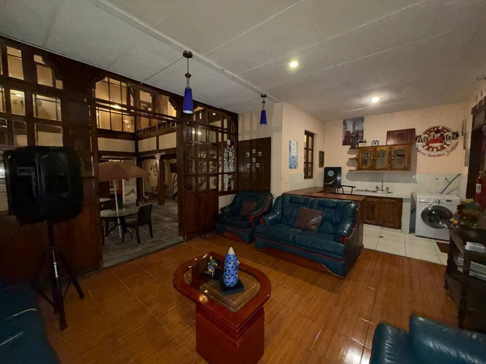 Interior detail, Hotel Casa Olmedo, Quito
