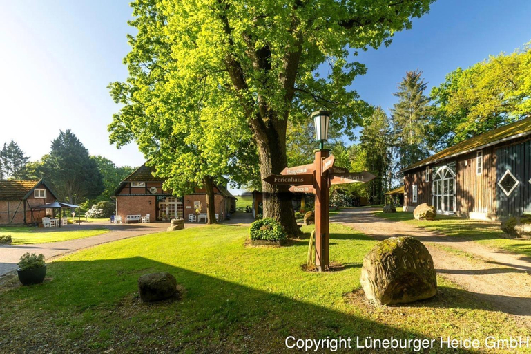 Exterior & Views 1, Naturhotel Hof Ehlers, Celle