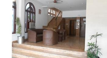 Others 4, Kings Crown Hotel, North 24 Parganas