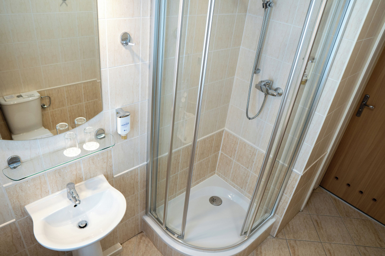 Bathroom 4, Hotel Wilanów, Warsaw