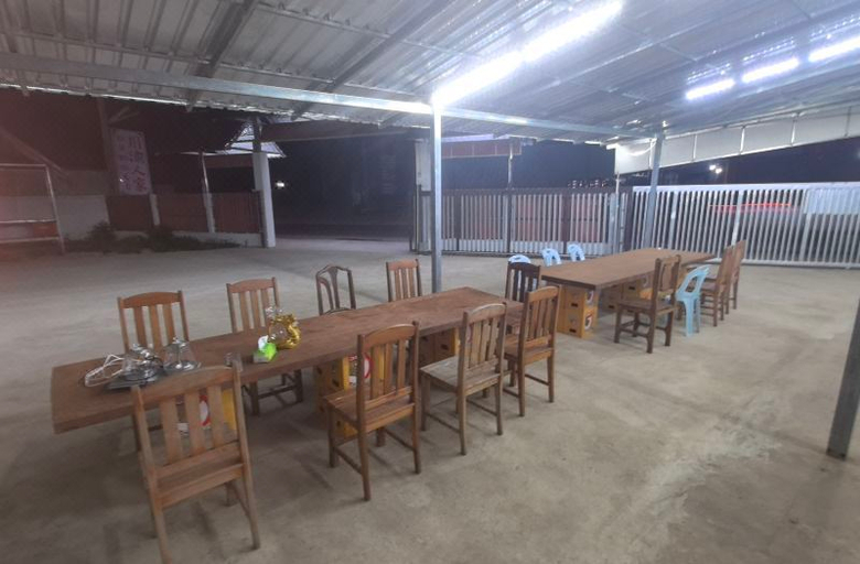 餐厅, golden sunrise guesthouse, Vangvieng