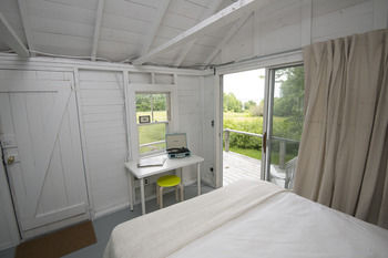 Guestroom 3, Lincolnville Motel, Waldo