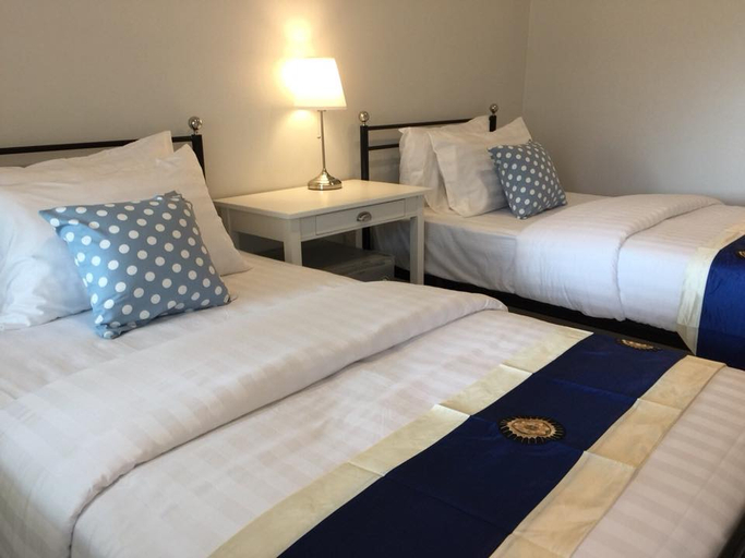 Bedroom 3, The White Village Ranong Resort, Muang Ranong