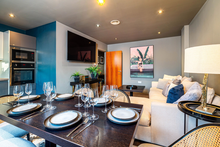 Food & Drinks 4, Tunnage Square Apartments by EPIC, Sefton