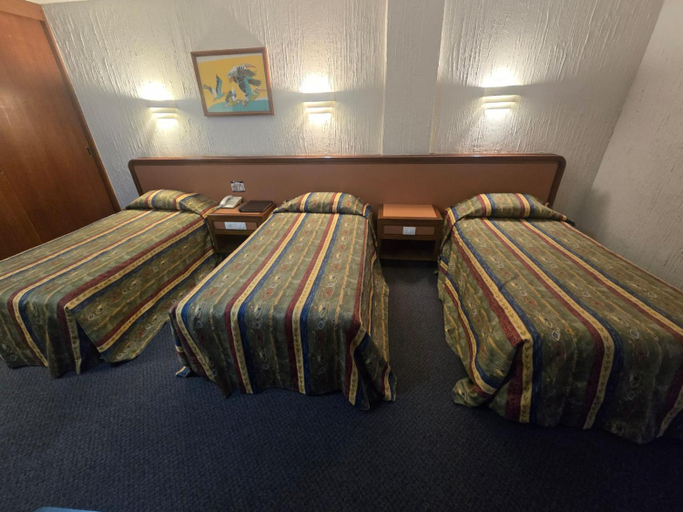 Bedroom 3, Hotel Metropol, Mexico City