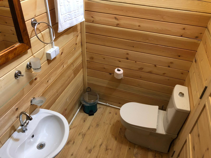 Bathroom 5, Yıldız Country Hotel, Merkez