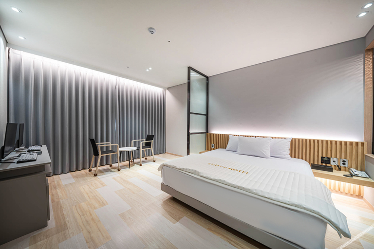 Bedroom 3, Daegu Innovation City Stay22 Hotel, Dong