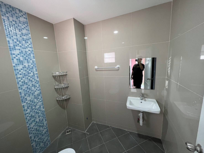 Bathroom 3, W-town apartments , Muang Phetchaburi